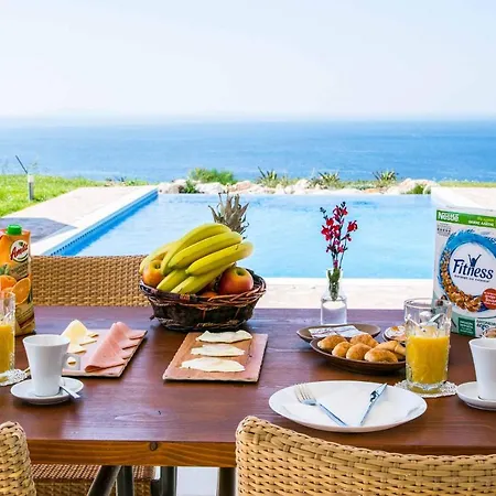 The Three Graces - Artemis Villa
